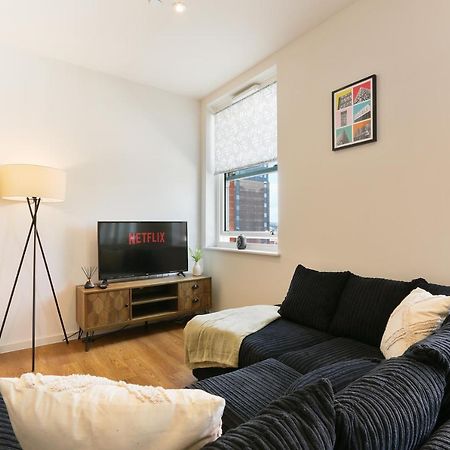 Modern 2-Bed Apartment, Free Parking, City Centre, Netflix & Pet Friendly - Hosted By Stay Host Save Sheffield Extérieur photo