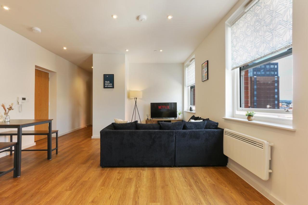 Modern 2-Bed Apartment, Free Parking, City Centre, Netflix & Pet Friendly - Hosted By Stay Host Save Sheffield Extérieur photo