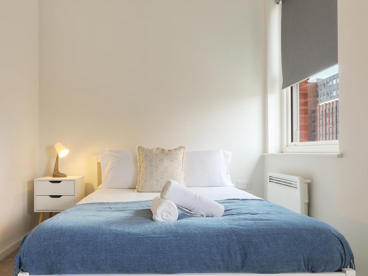 Modern 2-Bed Apartment, Free Parking, City Centre, Netflix & Pet Friendly - Hosted By Stay Host Save Sheffield Extérieur photo