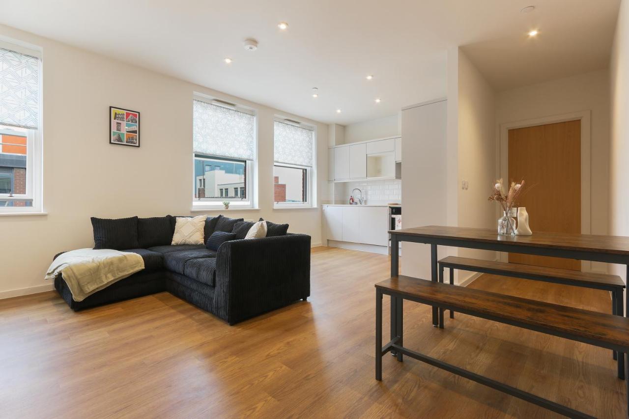 Modern 2-Bed Apartment, Free Parking, City Centre, Netflix & Pet Friendly - Hosted By Stay Host Save Sheffield Extérieur photo